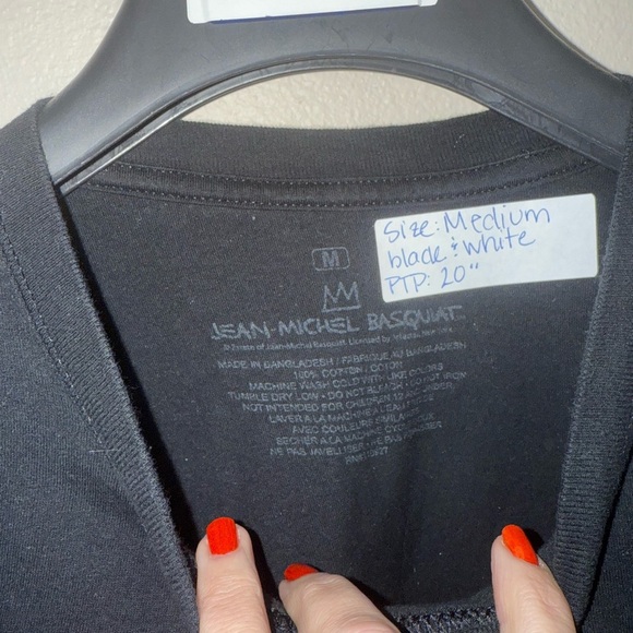 Jean-Michel Basquiat Black Dinosaur King Short Sleeve, Size Medium - Picture 2 of 3